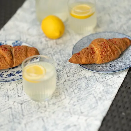 Lumiere Garden Apartment *