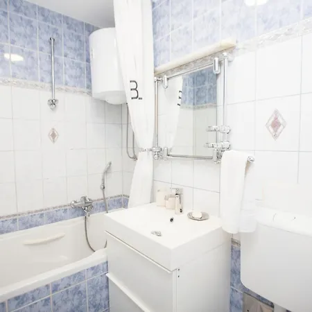 Lumiere Garden Apartment