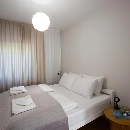 Apartment Lumiere Garden